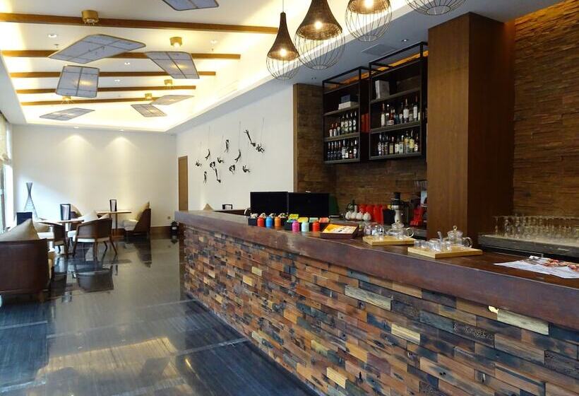 בית מלון כפרי Wyndham Guilin Pingle