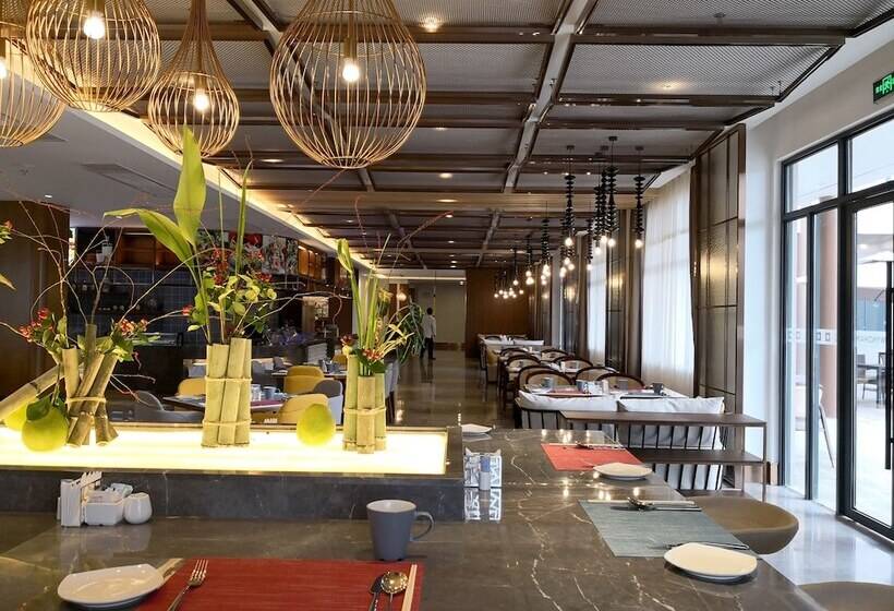 בית מלון כפרי Wyndham Guilin Pingle