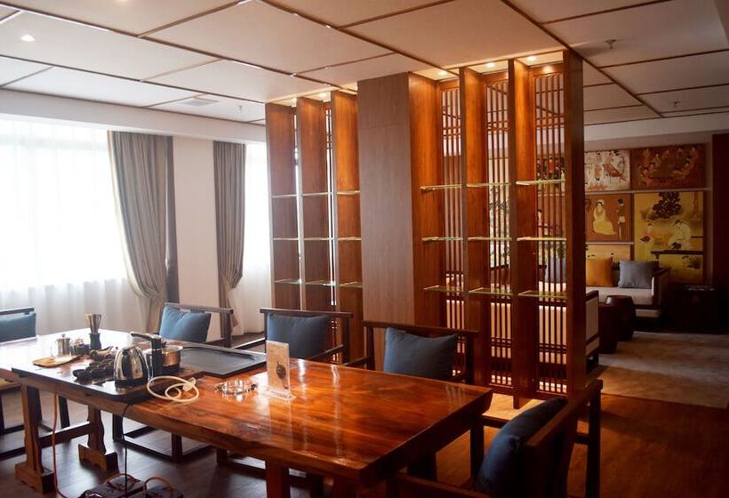 בית מלון כפרי Wyndham Guilin Pingle