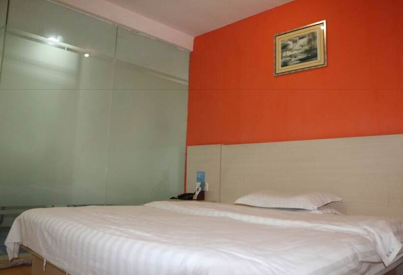 Отель Yixin Business