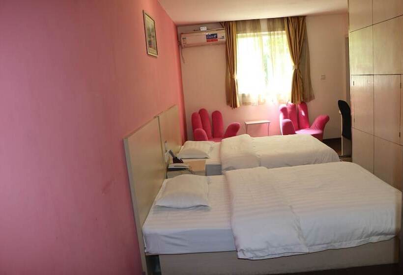 Отель Yixin Business