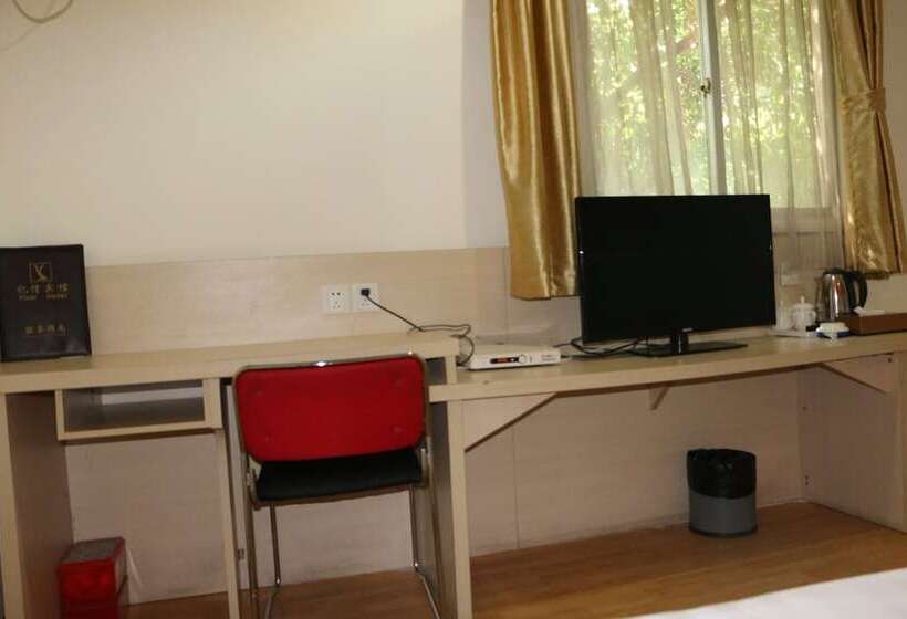 Отель Yixin Business