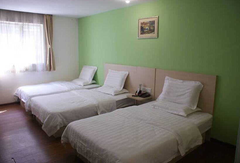 Отель Yixin Business