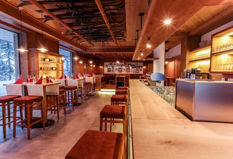 Lizum 1600   Hotel & Kompetenzzentrum