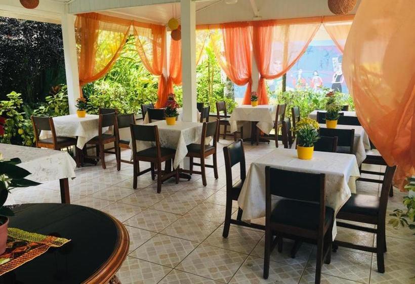 בית מלון כפרי Paraty Bungalows Bar E