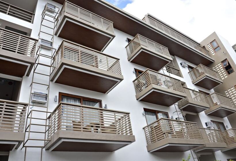 The Piccolo Hotel Of Boracay