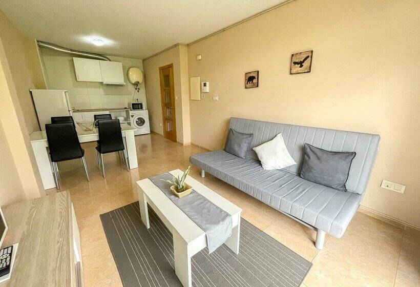 Apartamentos Playa de Las Catedrales 3000