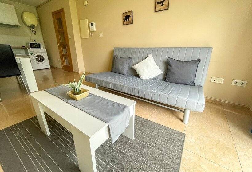 Apartamentos Playa de Las Catedrales 3000