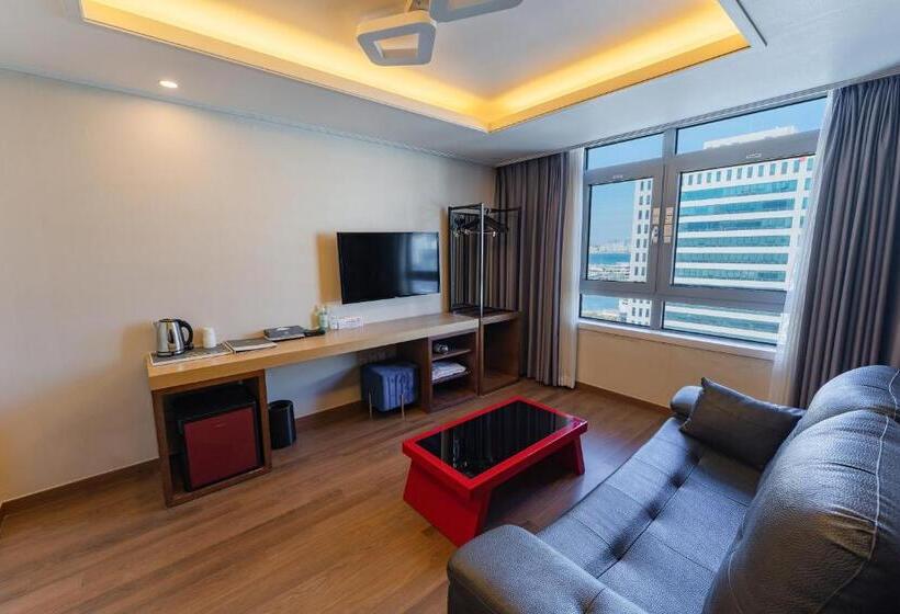 Central Park Hotel Busan