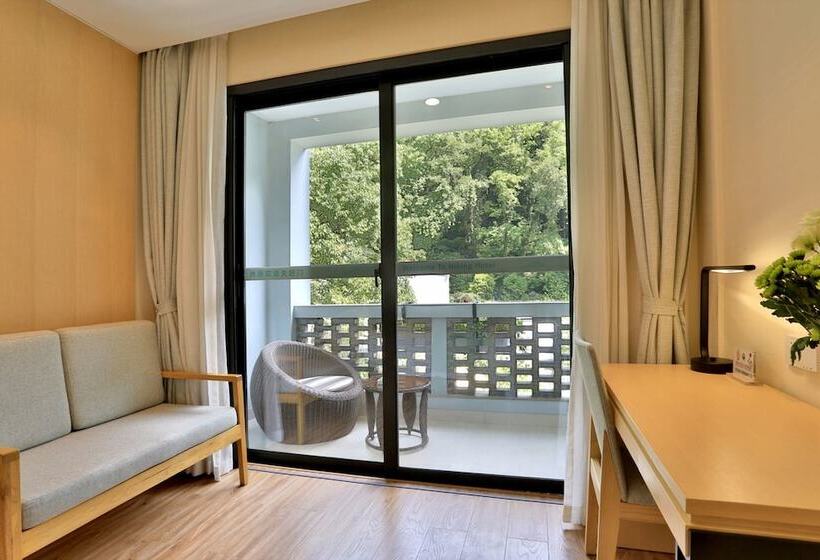 Hiking Hotel Hangzhou