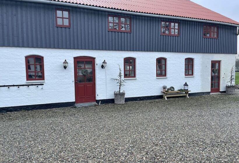 호텔 Als Kloster   Det Hyggelige Gård