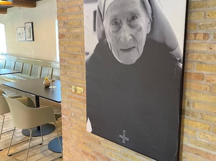 호텔 Als Kloster   Det Hyggelige Gård