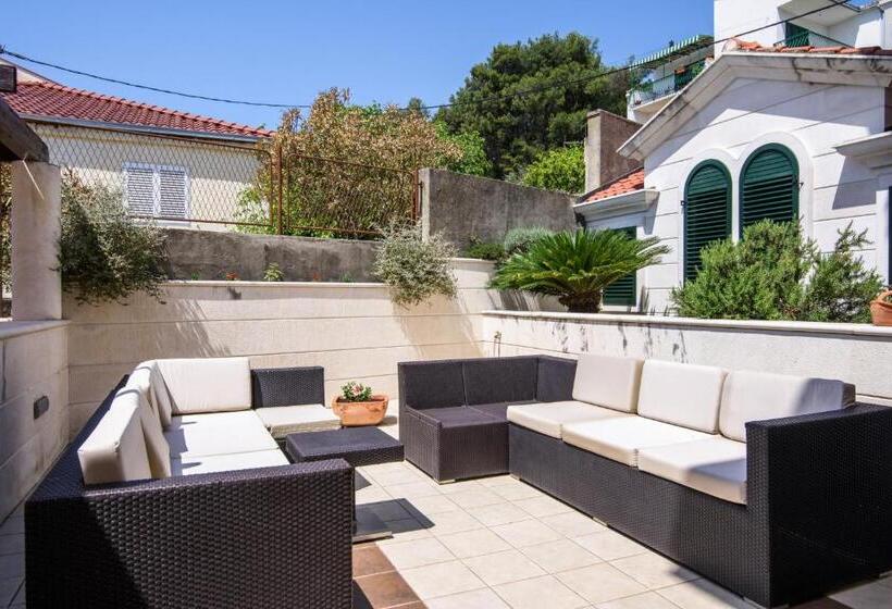 酒店 Apartment Villa Lavandula Swimming Pool View