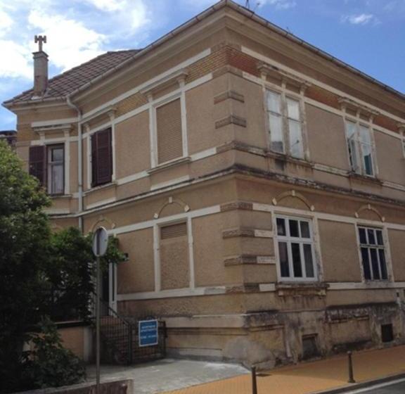 Отель Apartments Mila