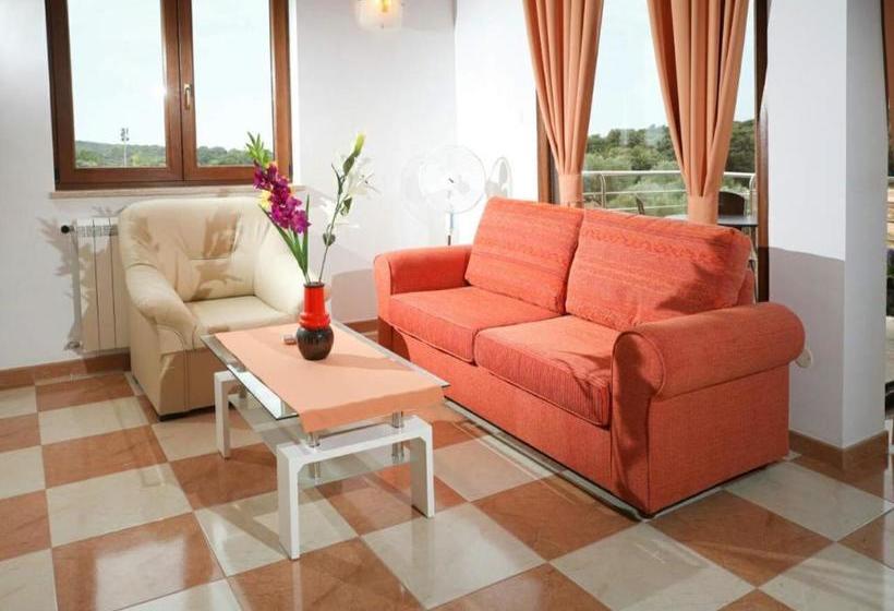 호텔 Apartments Sveto