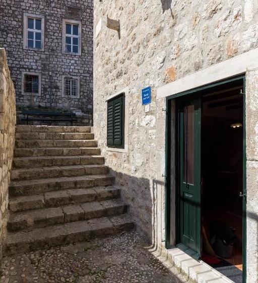 فندق Apartments Vi-la