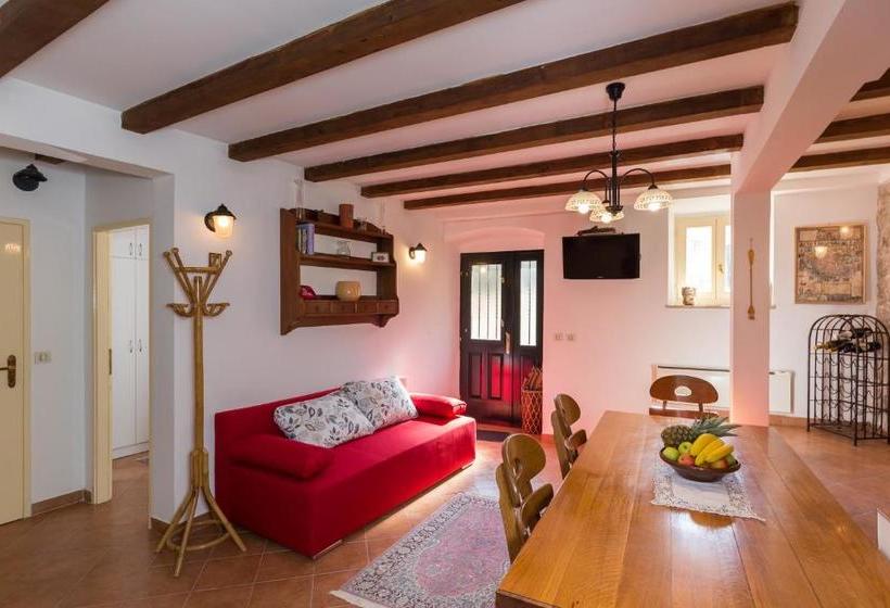 فندق Apartments Vi-la