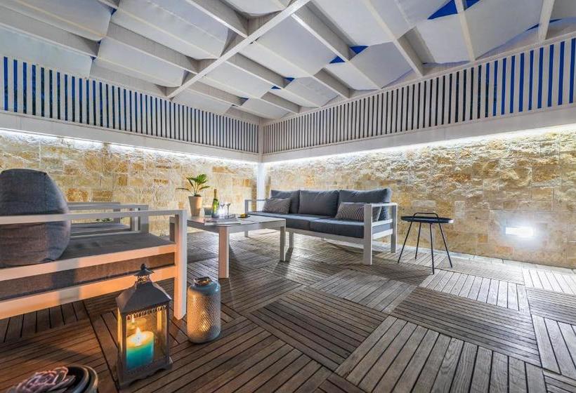 호텔 Apartments Villa Karla