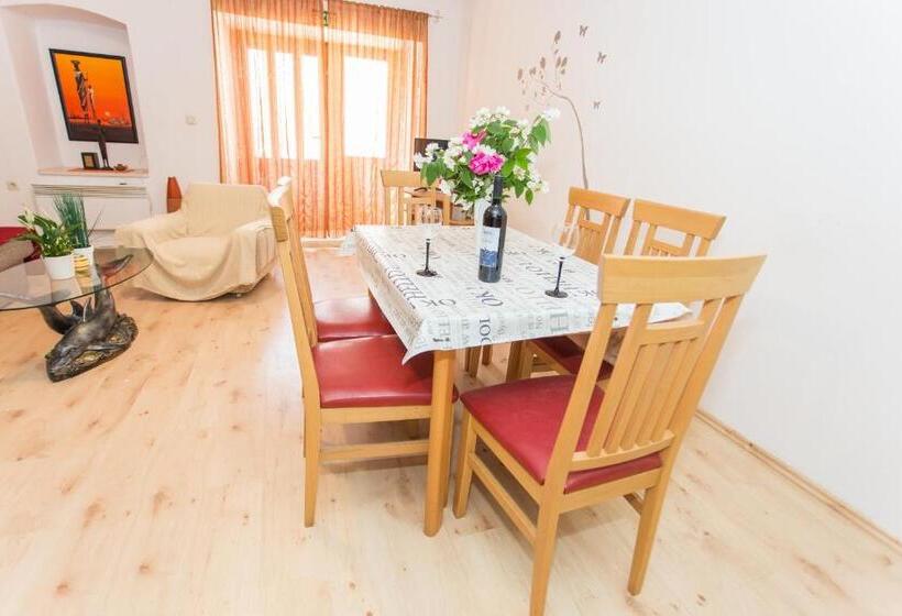 בית מלון כפרי Apartments Villa Sol