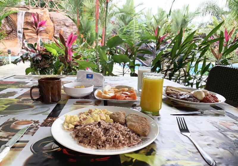 فندق Aunty Arenal Lodge