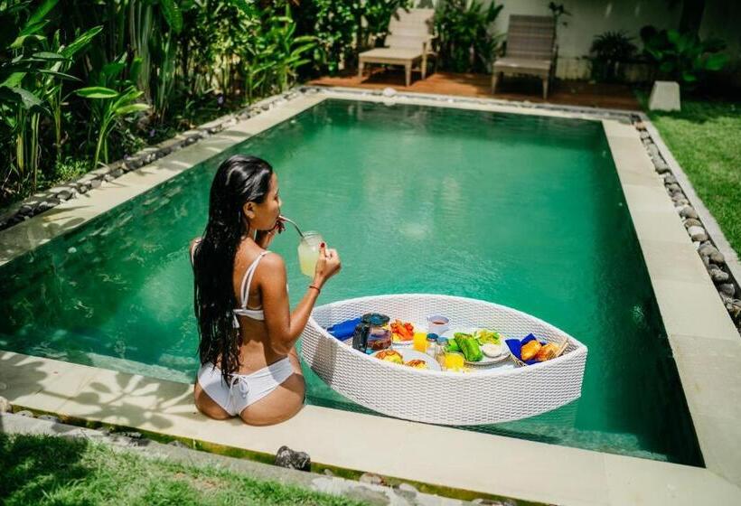 هتل Bali Mynah Villas Resort