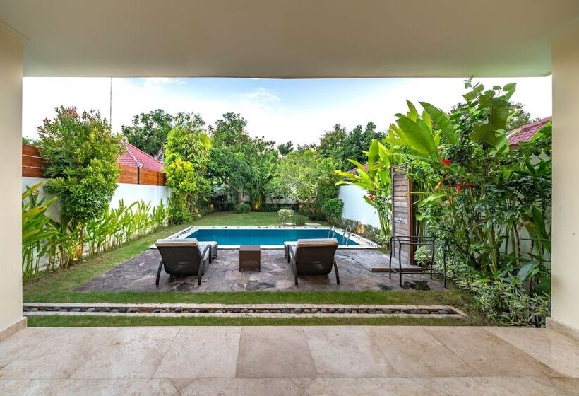 هتل Bali Mynah Villas Resort