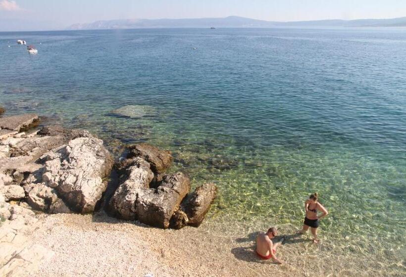 Отель Bed And Breakfast Saint Alliance