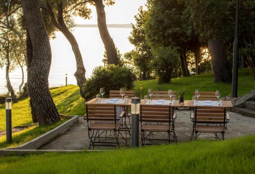 Отель Bed And Breakfast Saint Alliance