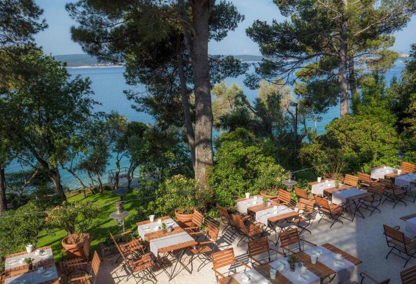 Отель Bed And Breakfast Saint Alliance