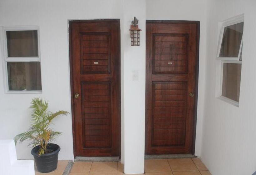 هتل Boracay Ocean Bay