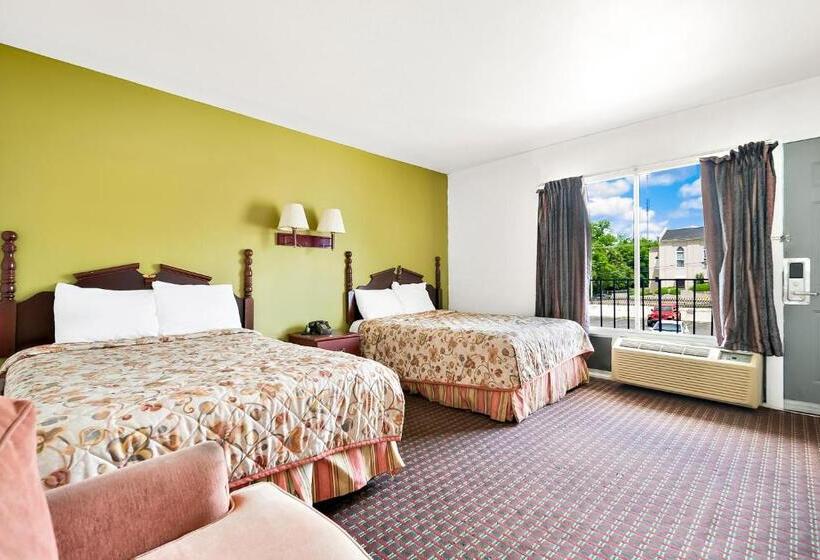 Отель Capitol Inn And Suites