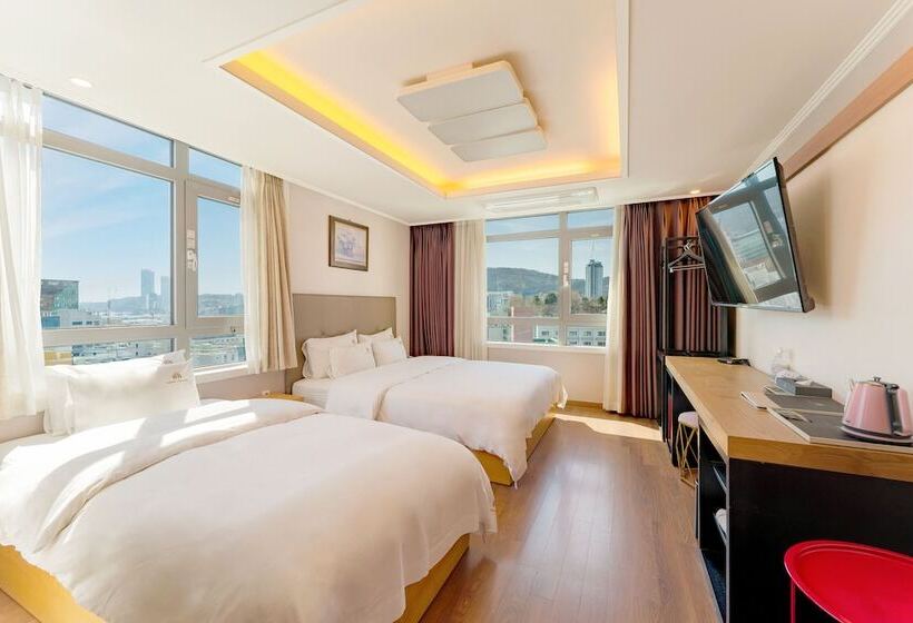 Central Park Hotel Busan