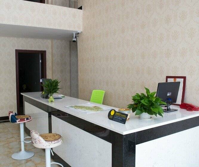 ホテル Emeishan Hongzhao