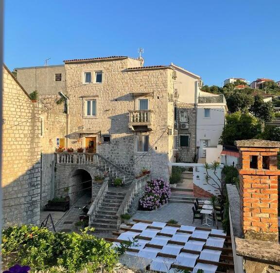 هتل Guest House Klaudija