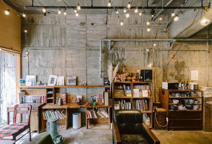 Отель Guesthouse Rico