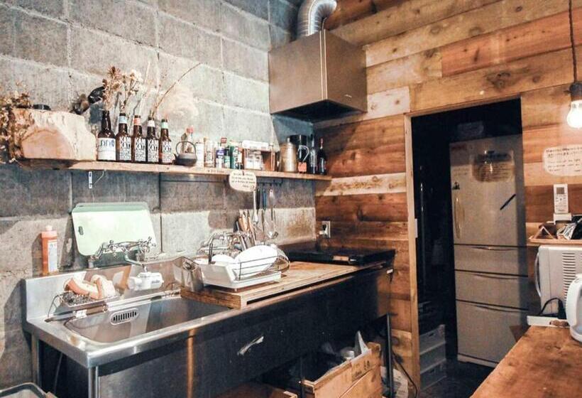 Отель Guesthouse Rico