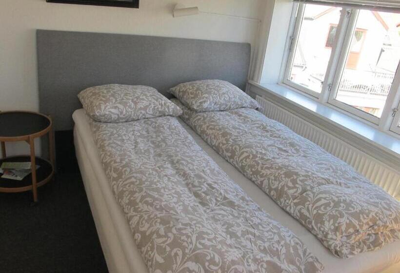 בית מלון כפרי Guesthouse Sharon Aarhus