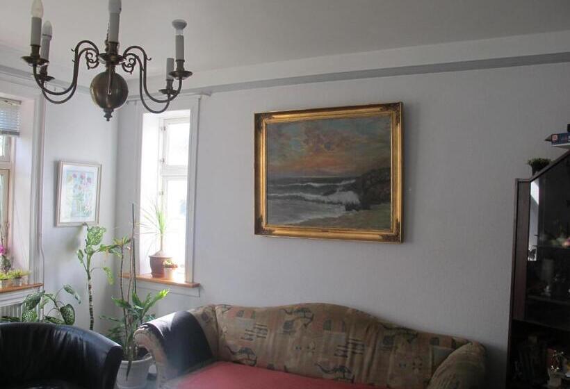 Отель Guesthouse Sharon Aarhus