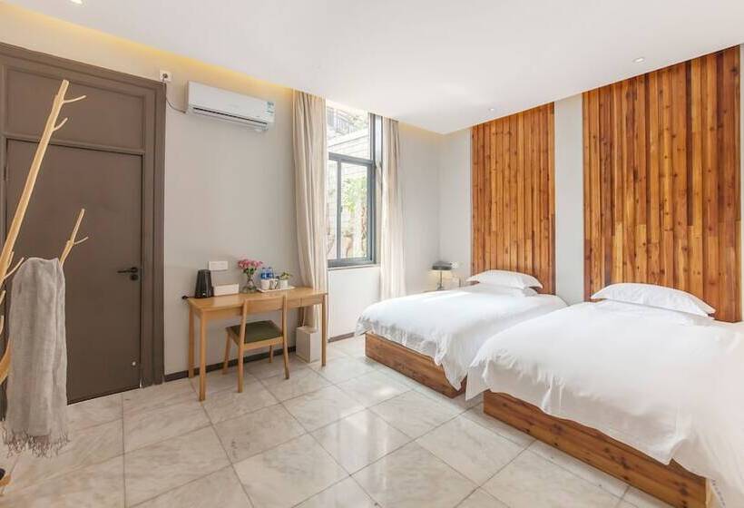 Отель Gulangyu Phoenix Guest House