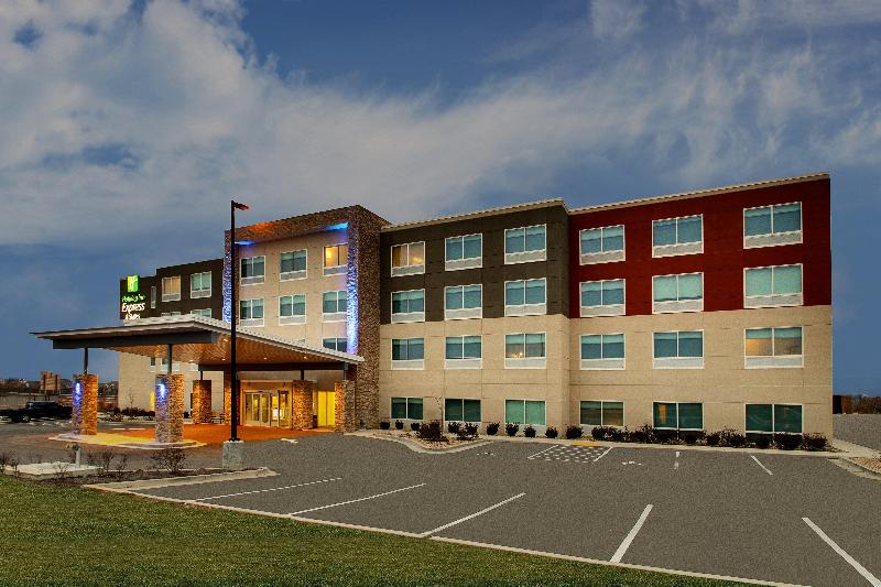 فندق Holiday Inn Express & Suites Mt Sterling North, An Ihg
