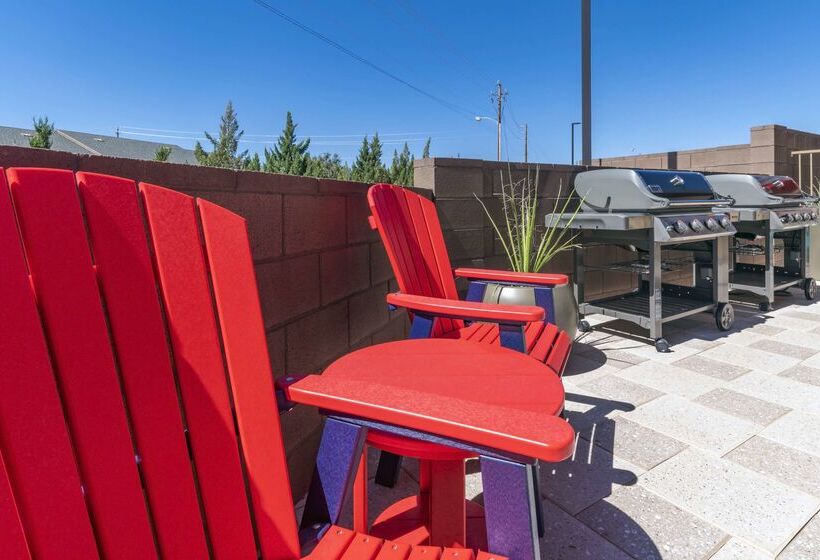 فندق Home2 Suites By Hilton Kingman