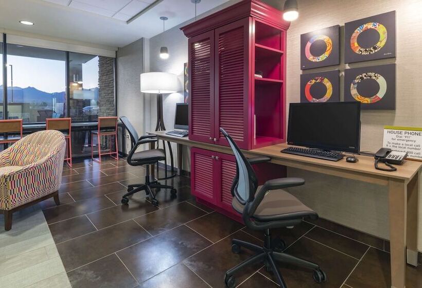 فندق Home2 Suites By Hilton Kingman