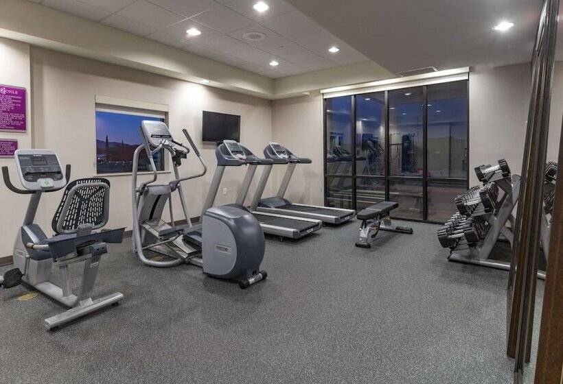 فندق Home2 Suites By Hilton Kingman