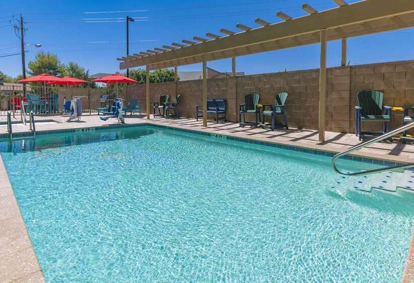 فندق Home2 Suites By Hilton Kingman