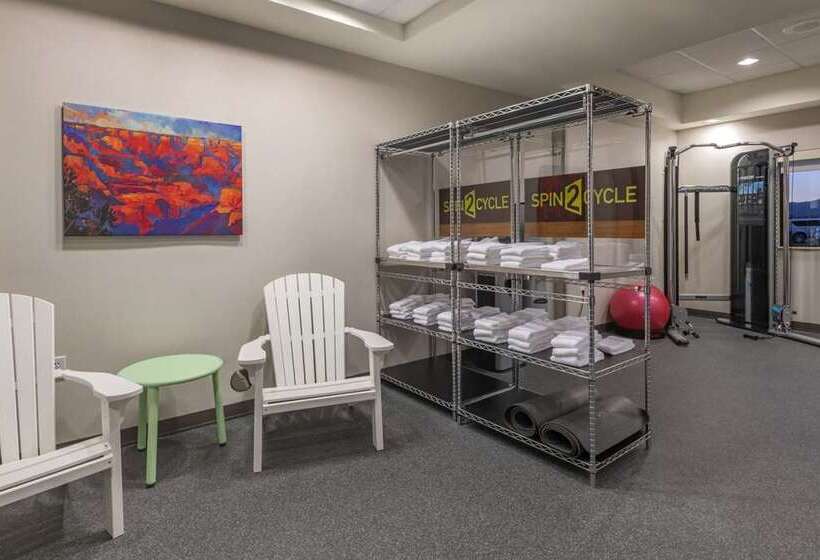 فندق Home2 Suites By Hilton Kingman