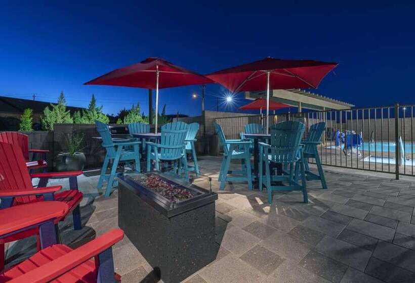 فندق Home2 Suites By Hilton Kingman