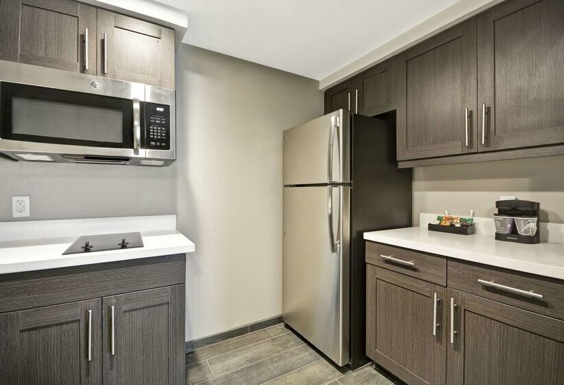 هتل Homewood Suites By Hilton Raleigh Cary I40