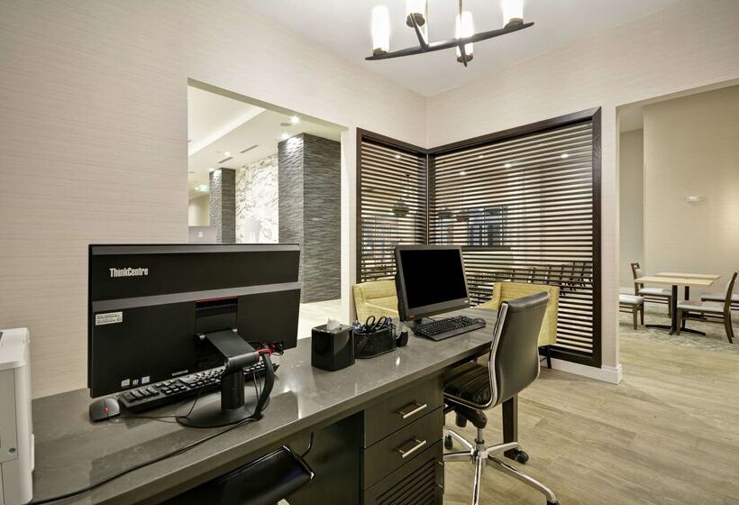 هتل Homewood Suites By Hilton Raleigh Cary I40