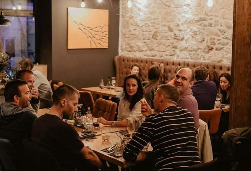 בית מלון כפרי Hostel Scala