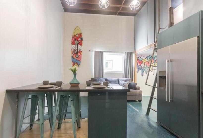 בית מלון כפרי House Of Trestles   Hostel